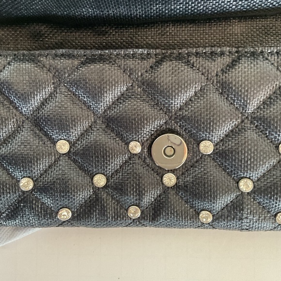 Stuart Weitzman RARE woven Leather Rhinestone Clutch - Picture 8 of 16